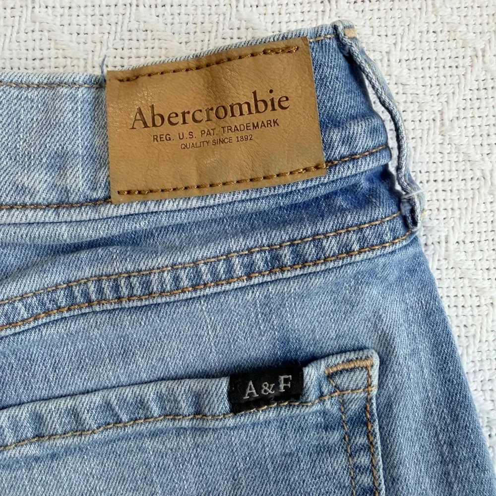 Abercrombie Kids High Rise Shortie Denim Shorts Distressed Frayed Hem Size 15/16